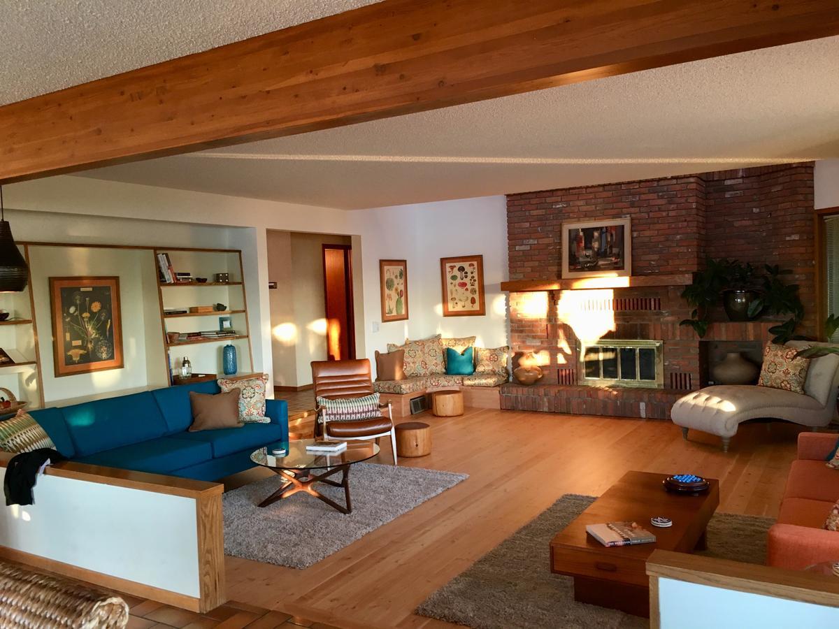Summerhill Estate House Bed and Breakfast Kelowna Exteriör bild